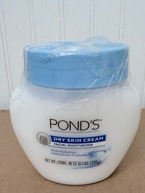 Pond's Dry Skin Cream Facial Moisturizer